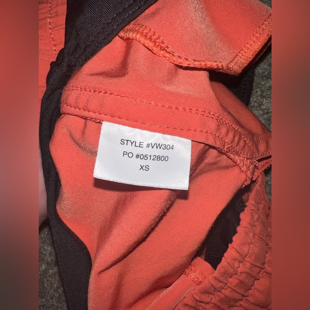 Vuori Clementine Shorts Grapefruit Size XS - Picture 9 of 11